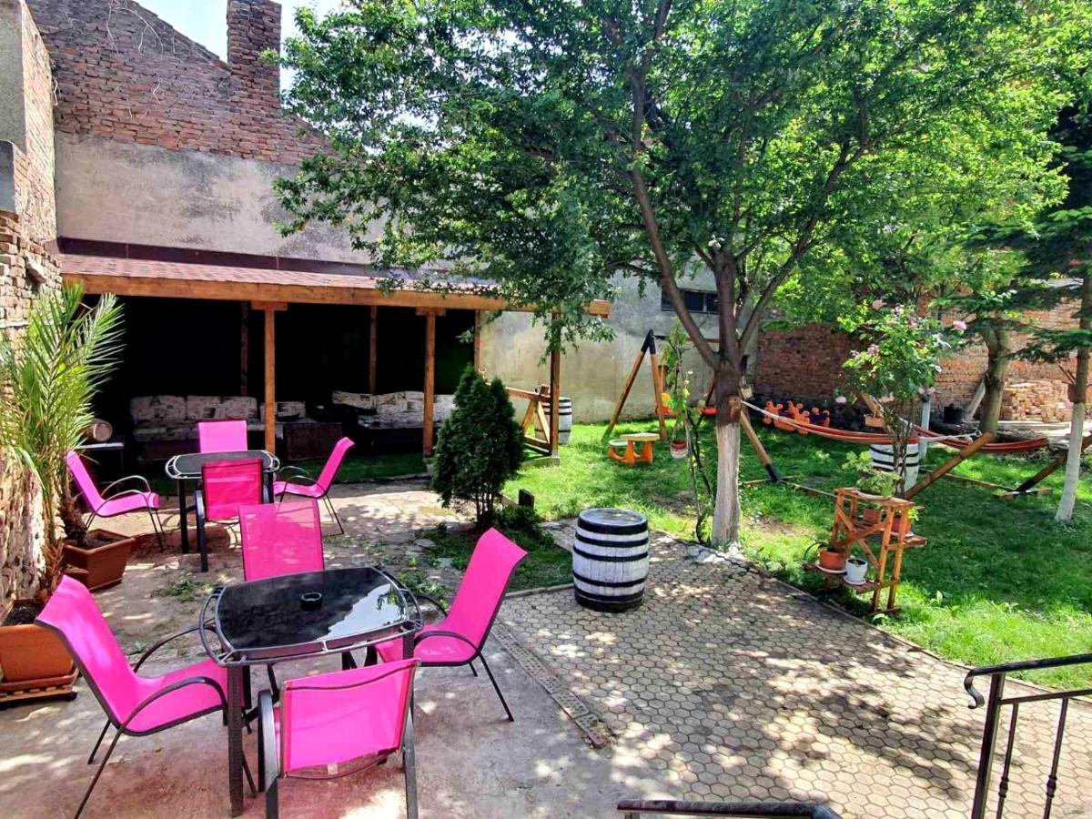 House With Garden Hotel Pomorie Exterior photo